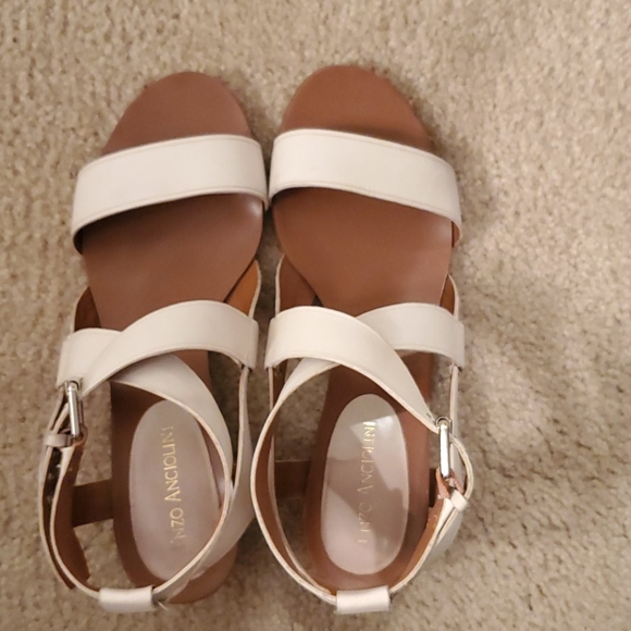 Enzo Angiolini leather, wedge sandals 8 - Picture 2 of 5